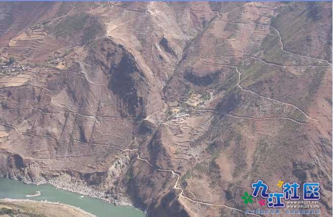 山路1.jpg