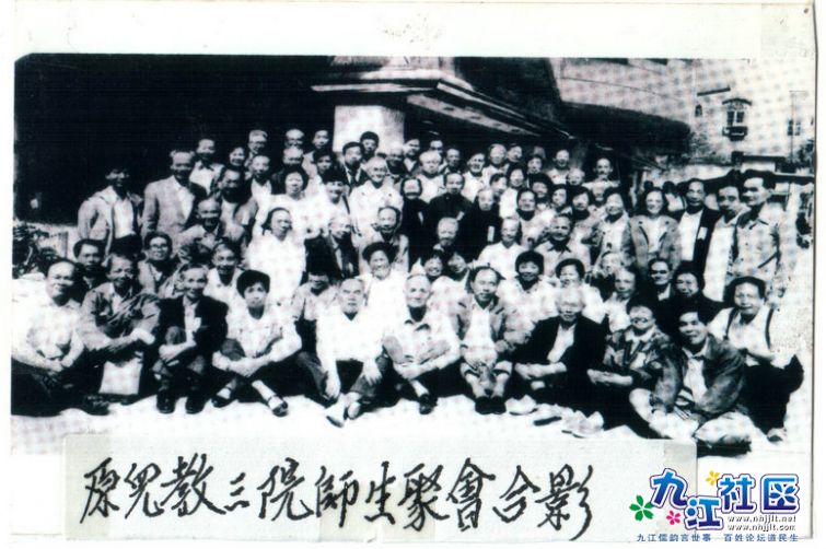 16-007.jpg