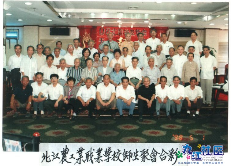16-010.jpg