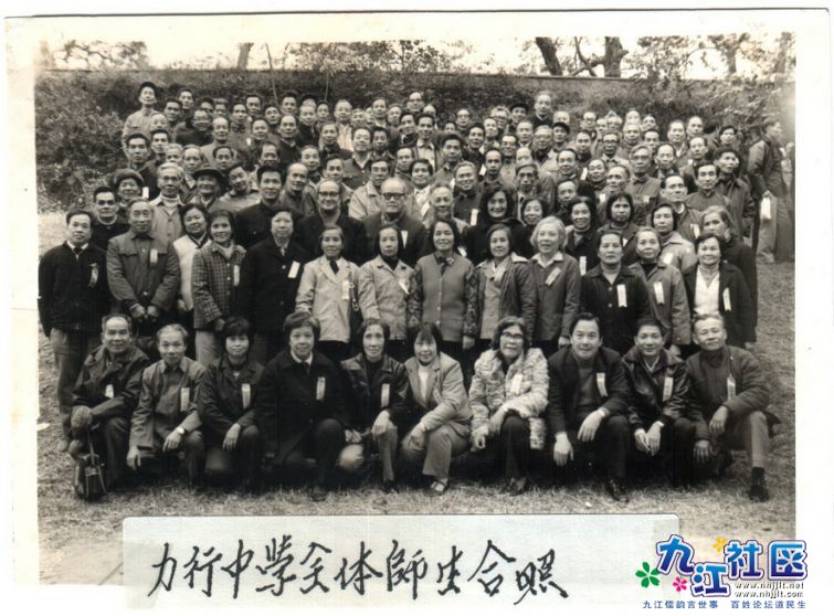 16-012.jpg