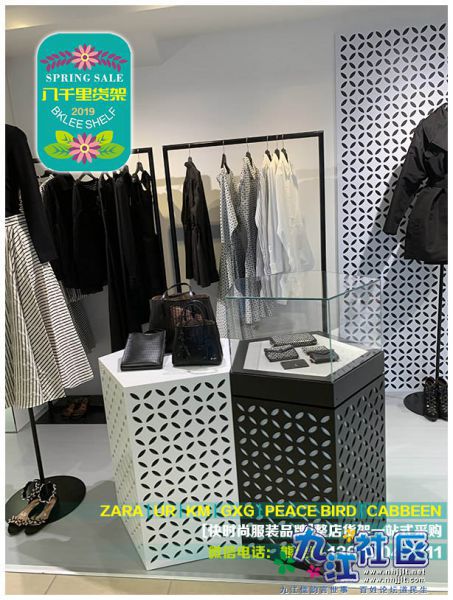 广州ZARA服装货架，Zara皮具包包货架，Zara快时尚服装货架，上海Zara服装店货架，Zara.jpg