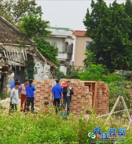 城管工作人员多次到现场责令经济社社长停工处理