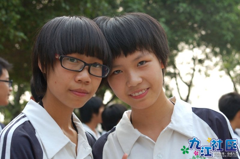 九江镇华光中学多姿多彩的第9节课外活动