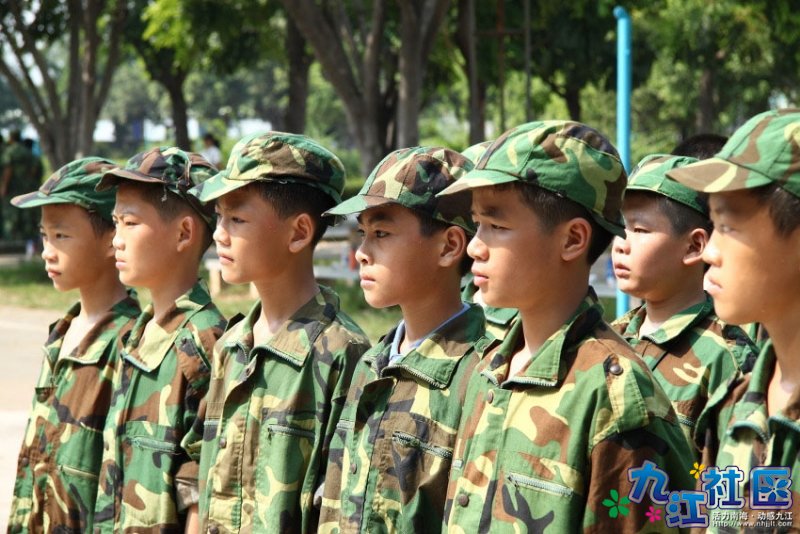 2009年8月华光中学新生军训