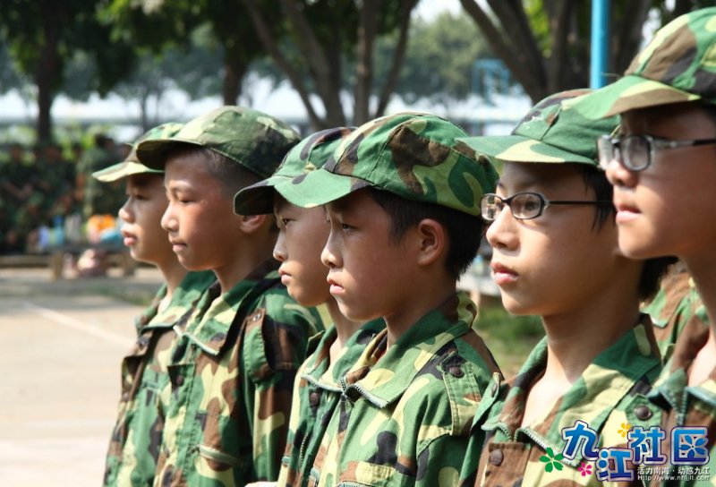 2009年8月华光中学新生军训