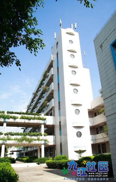 佛山市南海区九江镇华光中学校园