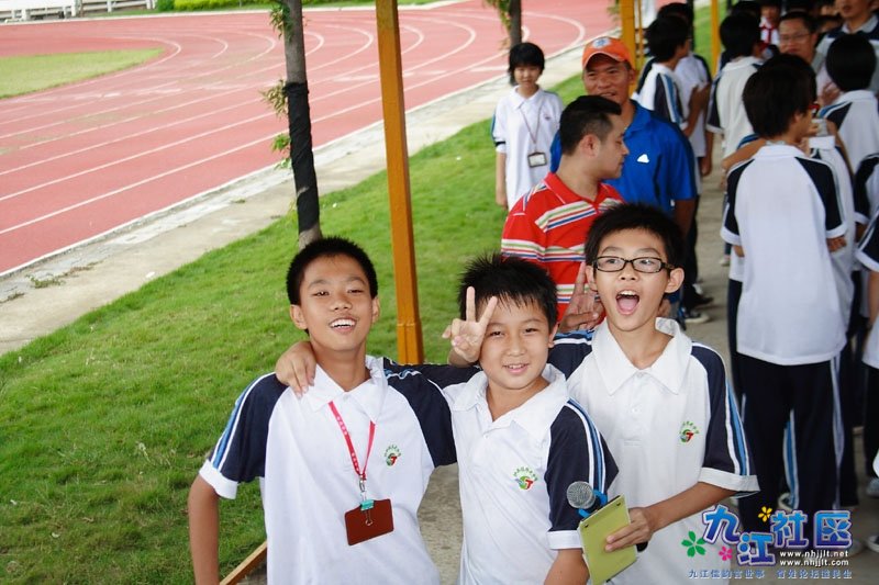 20110930华光中学“庆国庆、颂祖国、唱红歌“比赛