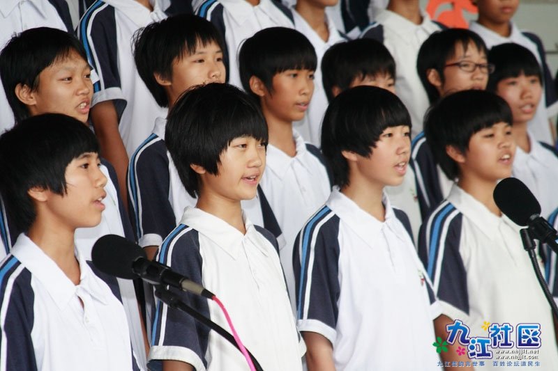 华光中学摄影社团七年级4班李芷琳同学拍摄