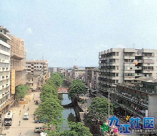 一河两岸的侨乡九江镇城区.jpg